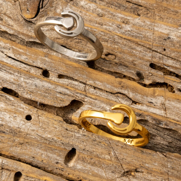 STERLING SILVER HORSESHOE & HORSESHOE NAIL RING