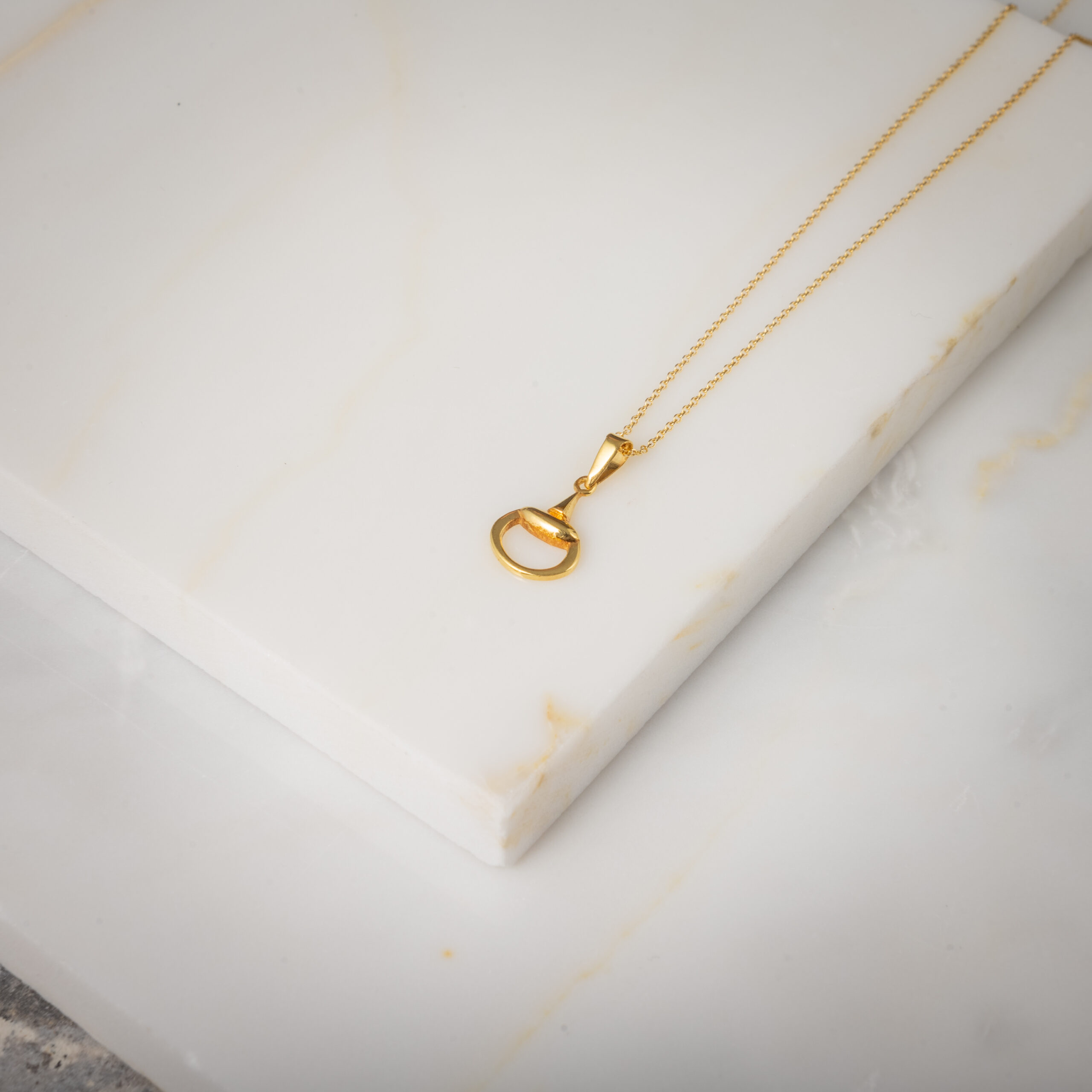 xryso kolie 14k aplh stomida