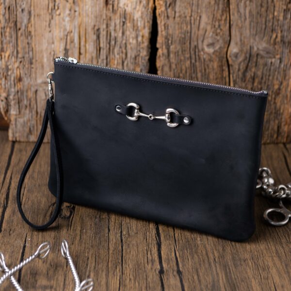 ΔΕΡΜΑΤΙΝΟ ΜΕΣΑΙΟ ΜΑΥΡΟ ΤΣΑΝΤΑΚΙ ΜΕ ΣΤΟΜΙΔΑ