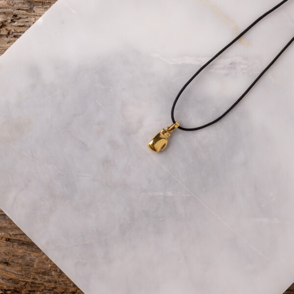 ΑΣΗΜΕΝΙΟ ΚΟΛΙΕ ΓΑΝΤΙ ΠΥΓΜΑΧΙΑΣ